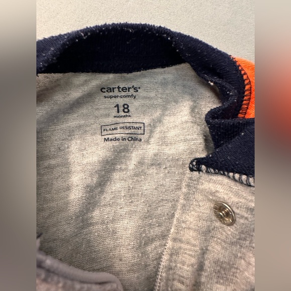 Carters boys zippered footie pajamas| size: 18 months - Picture 2 of 3